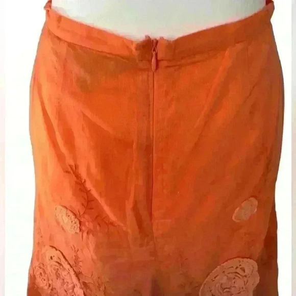 Eitie Double Layer Cotton Embroidered Circle Skirt. Size 6 - Picture 5 of 7